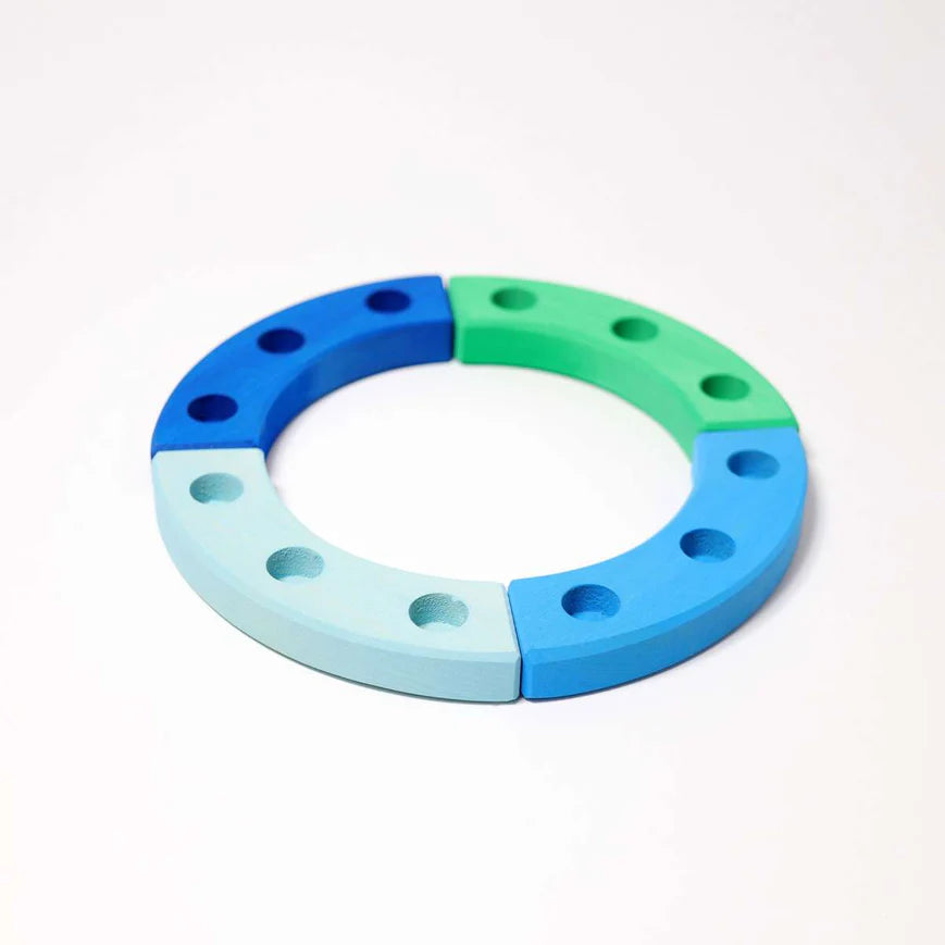 Birthday ring 12 holes blue/green