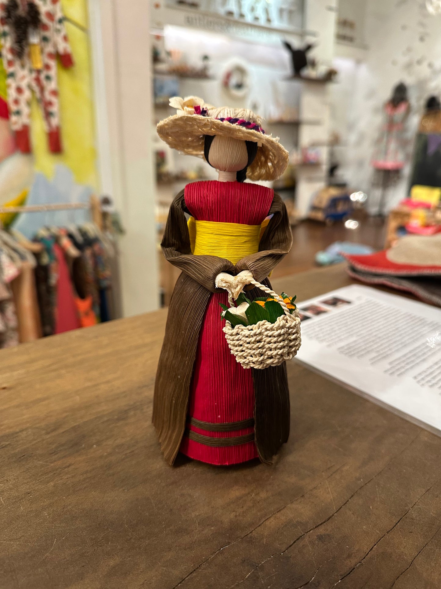 P Flower Maiden - Brown / Yellow