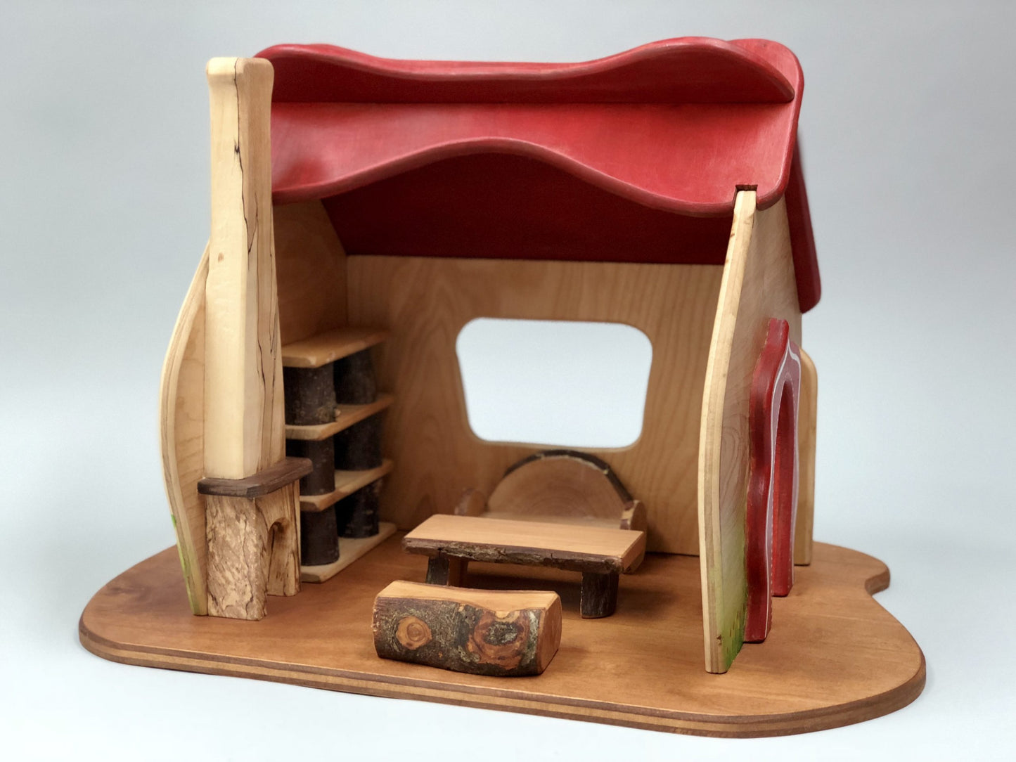 Large Doll House/Hearts