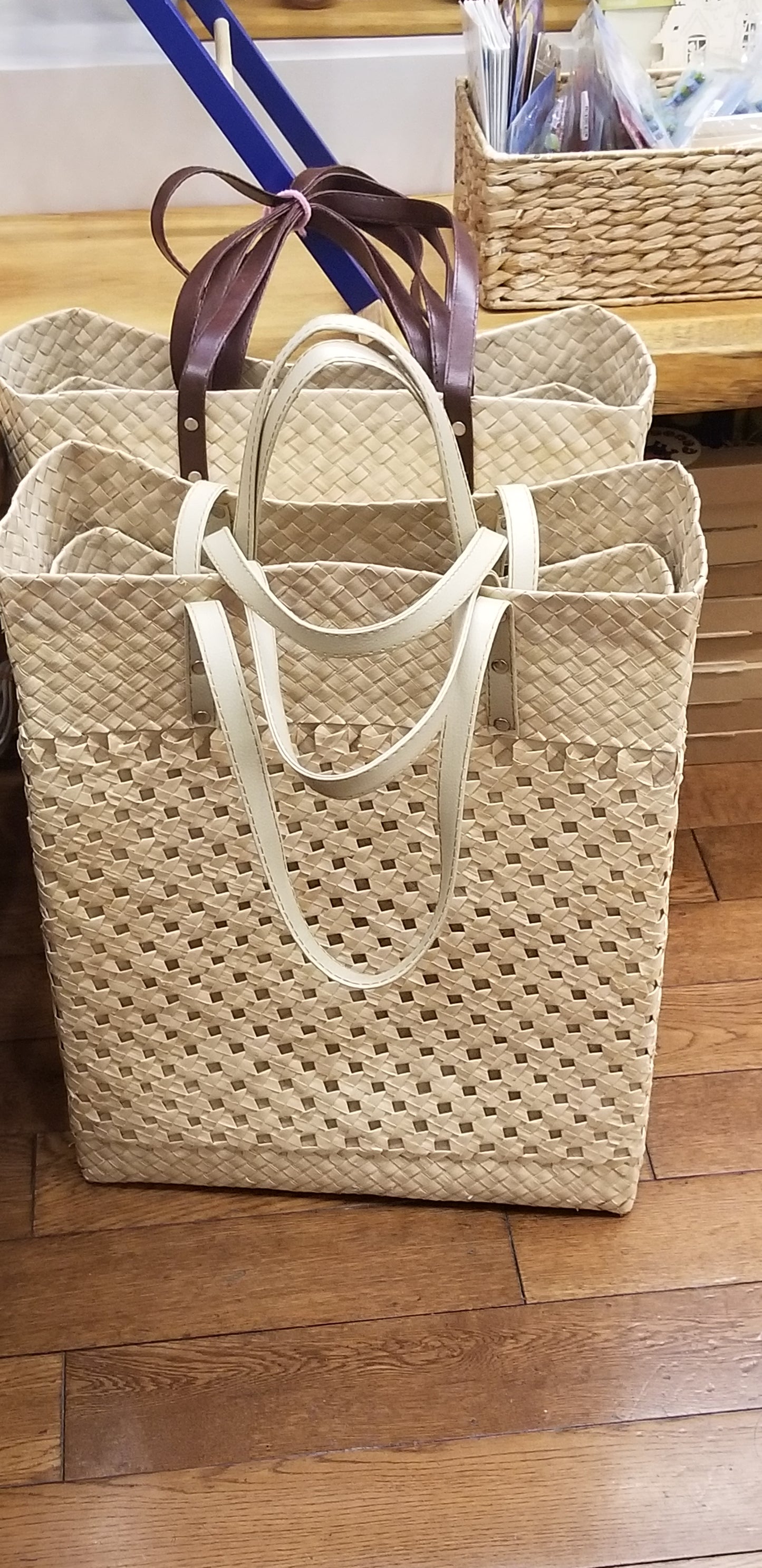 Eyelet Bag Set of 3