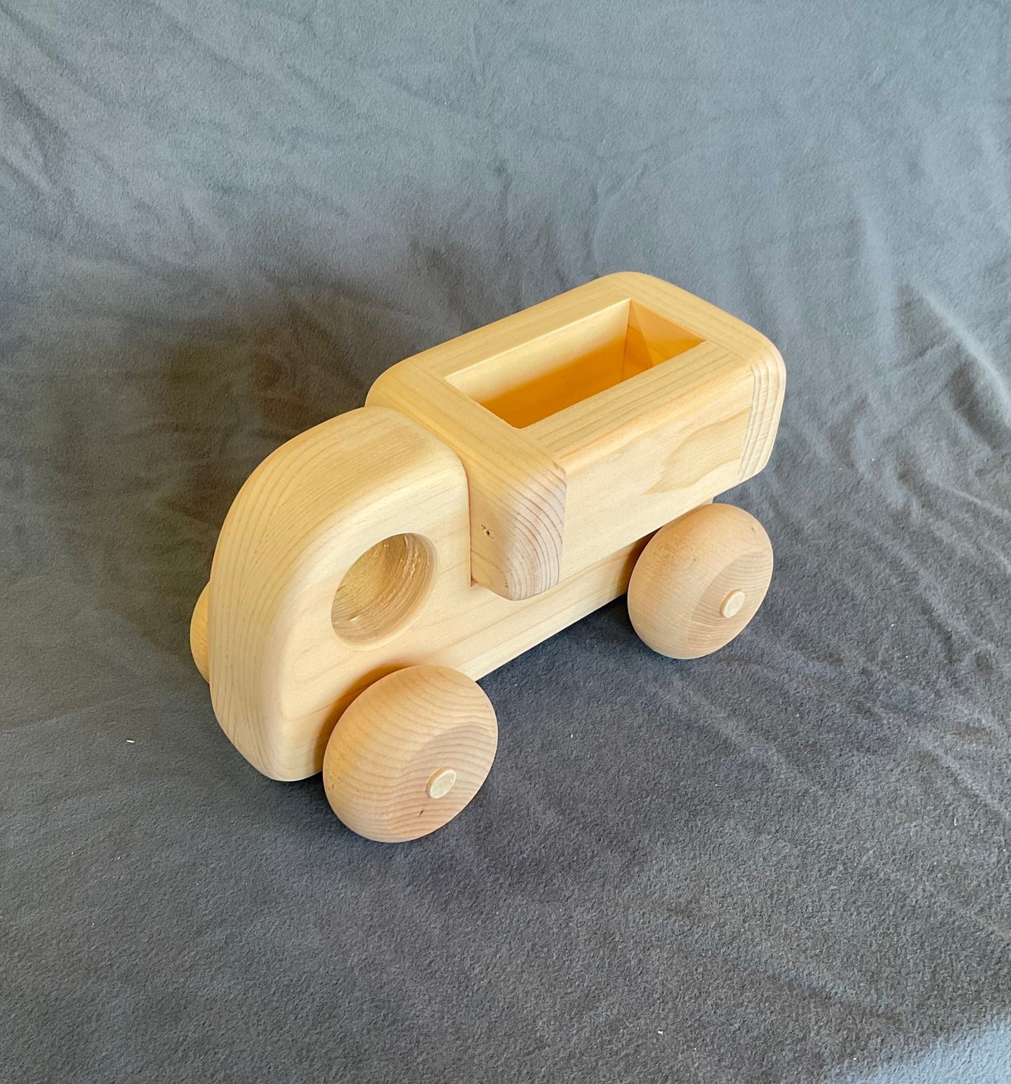 Painted Small Trailer Truck