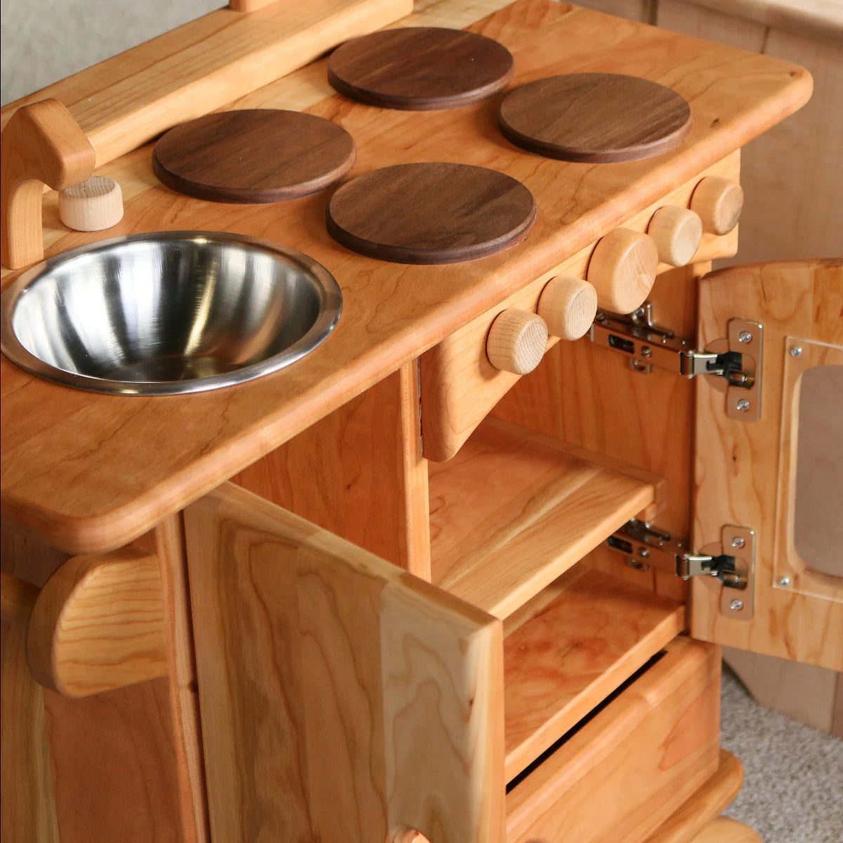 Cottage Kitchen - Cherry Wood