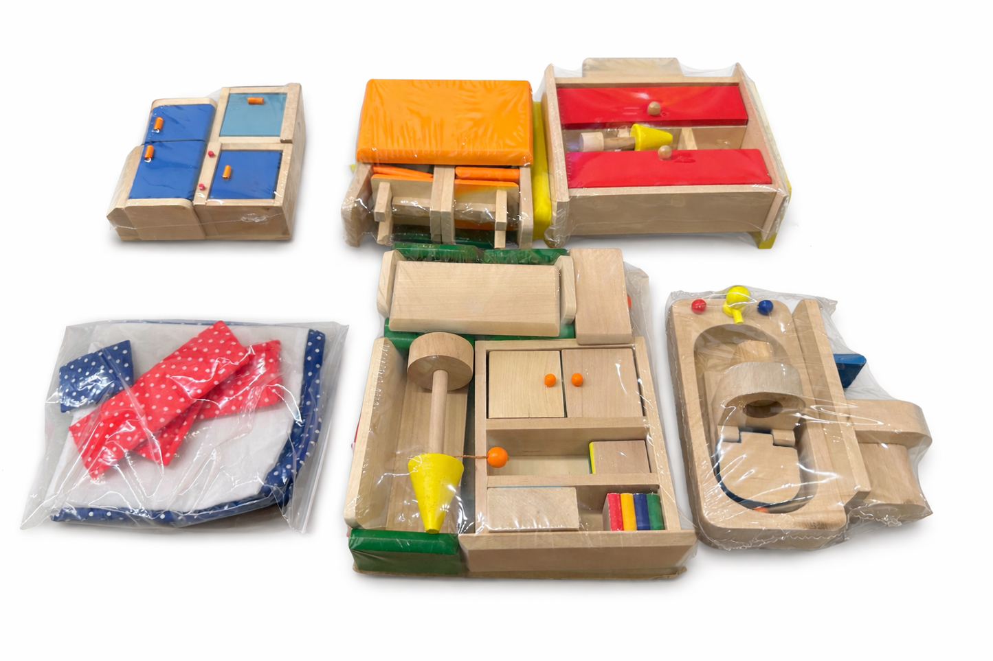 Doll House Furniture and Accessories Only