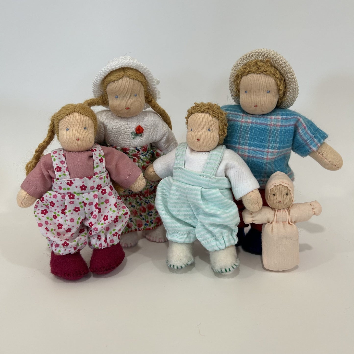 Dollhouse Family