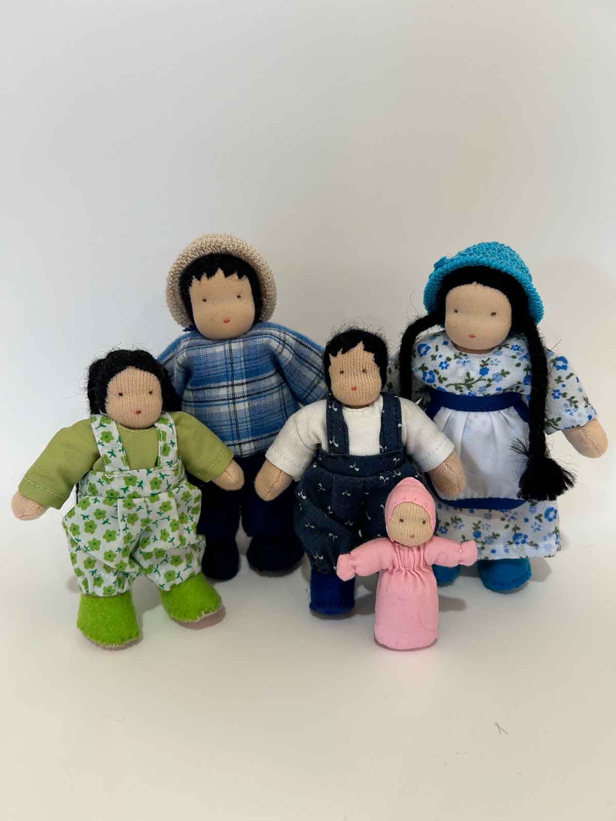Dollhouse Family