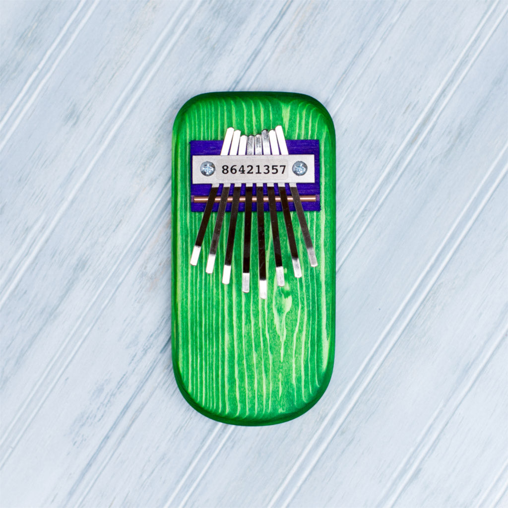 Logo Green Pine Thumbpiano