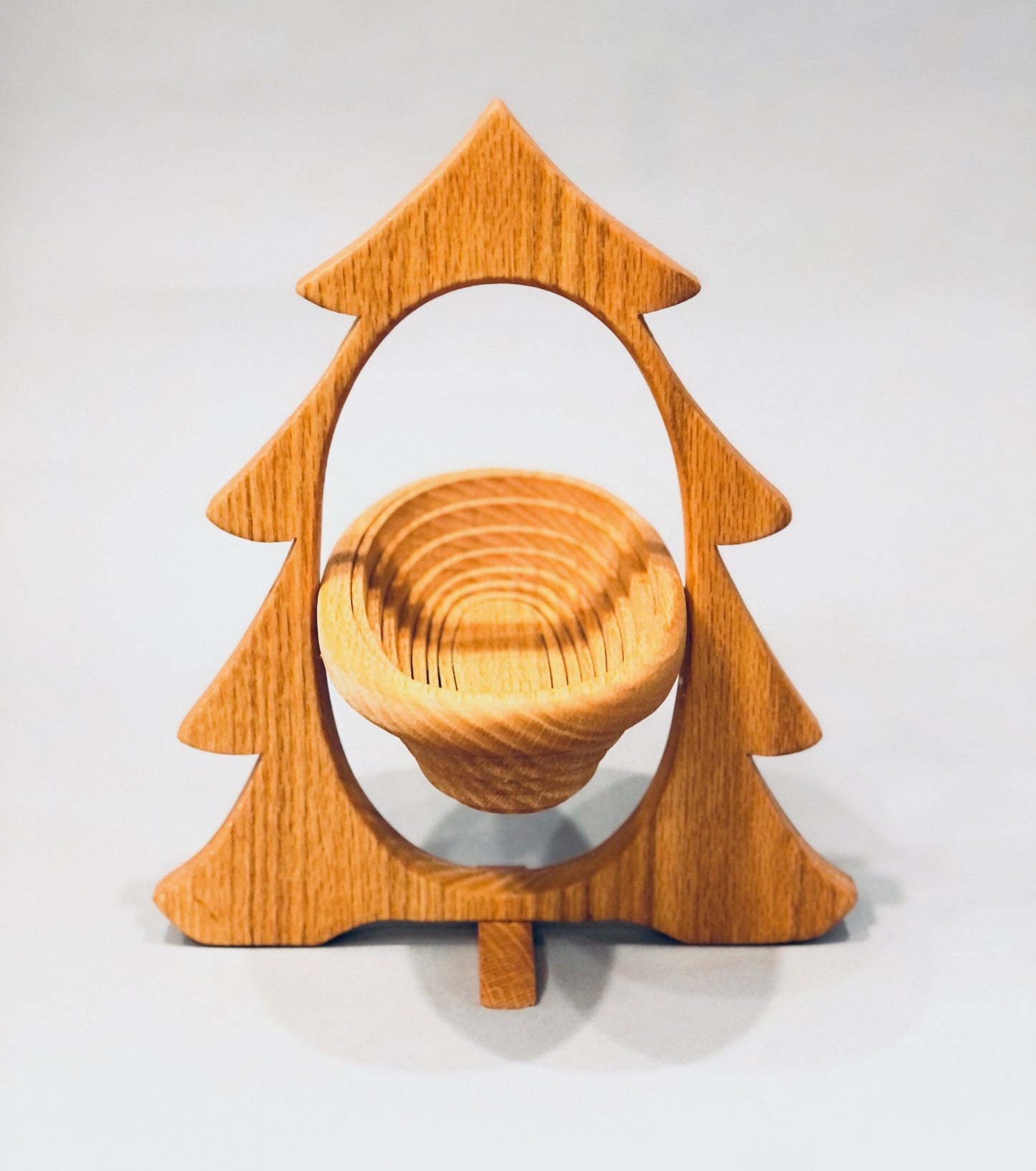 pine tree basket