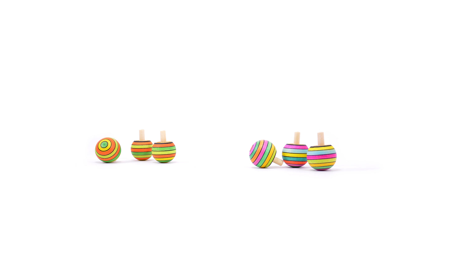 Reversible roundabout spinning top