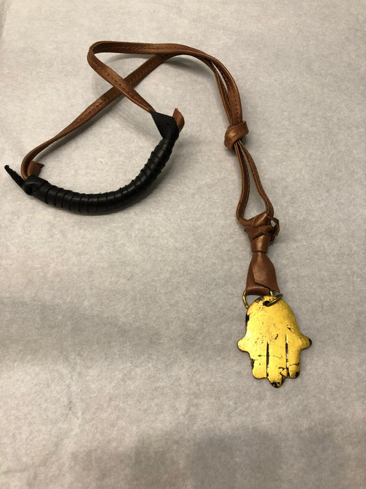 Hannd Of Fatma Gold Leather Pendant